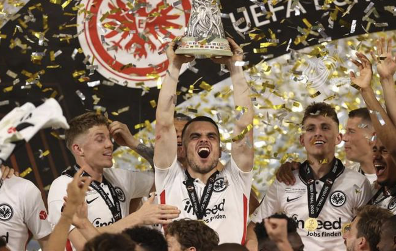 法兰克福欧冠悲歌：从希望到绝望的坠落