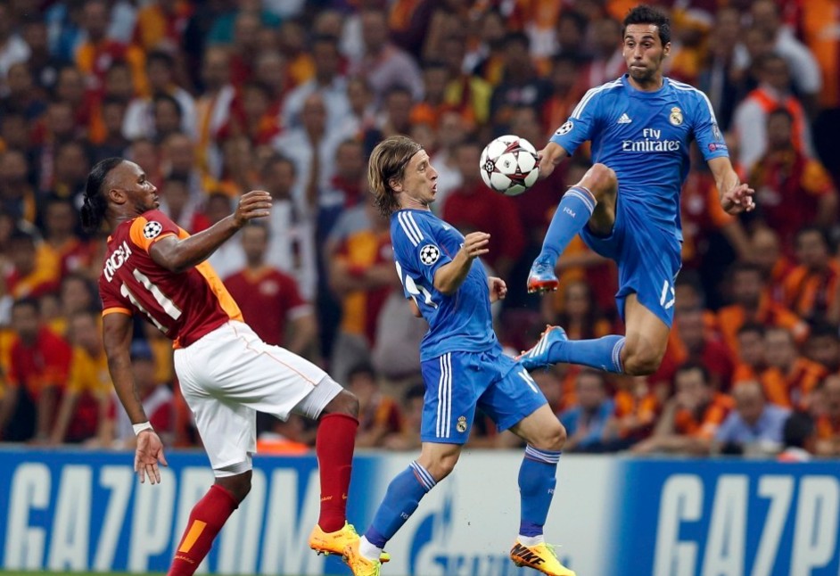 加拉塔萨雷：欧冠赛场的“黑马狂想曲”